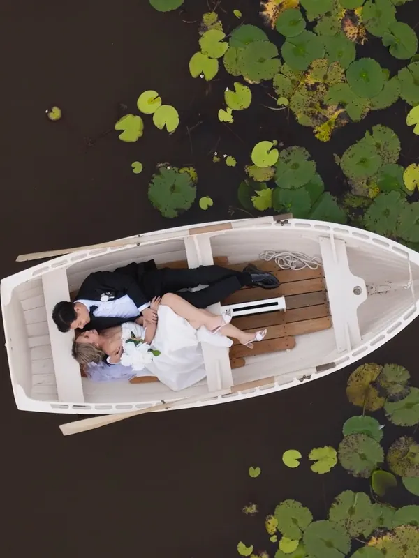 Prideaux Estate, Ilkley, Rebecca + Dean, wedding film by Sean Harman