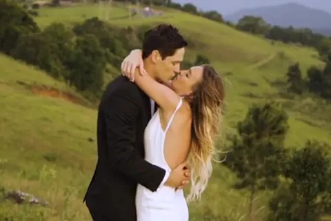 Maleny Manor, Caity + Tom, wedding film by Sean Harman