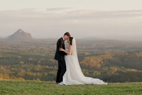 Maleny Manor, Emma + Damen, wedding film by Sean Harman