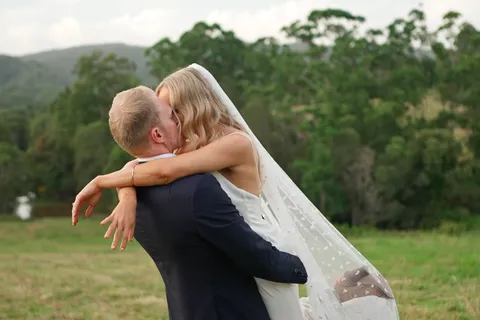 Carters Ridge, Katie + Dugald, wedding film by Sean Harman