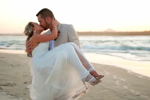 Sunshine Beach Surf Club, Natalie + Josh, wedding film by Sean Harman