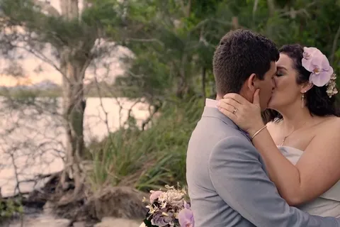 Noosa Springs, Tarryn + Andrew, wedding film by Sean Harman